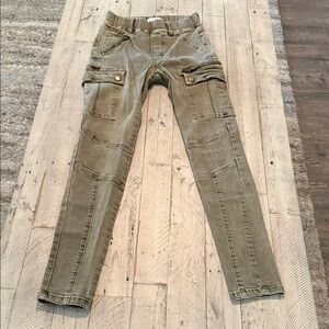 Grace & Lace Olive Green Stretchy Cargo Style Denim Pants‎ Size XS
